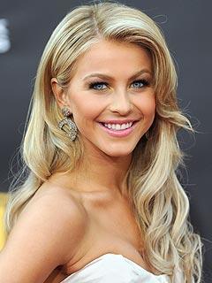 Pretty Julianne Hough