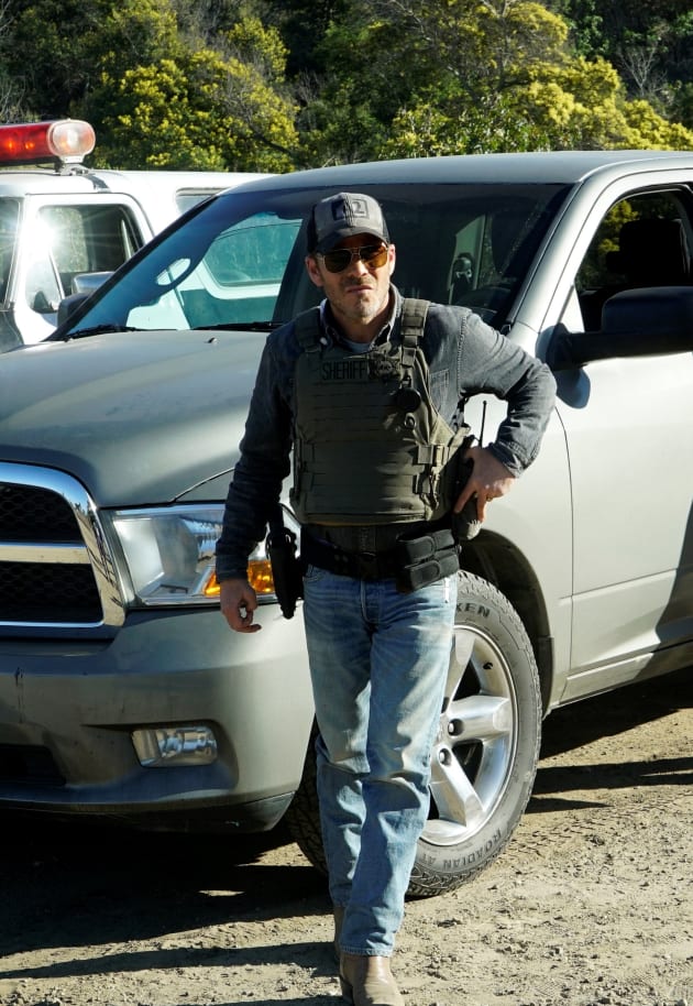 Bulletproof season best sale 1 episode 1