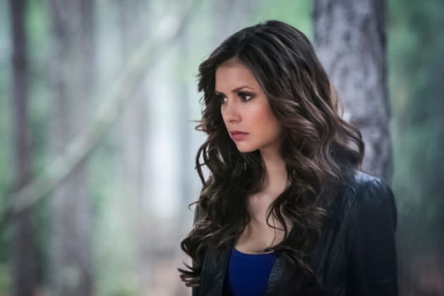 Vampire Diaries Exclusive Julie Plec Teases Finale The Originals And Surprise Return Of Tv