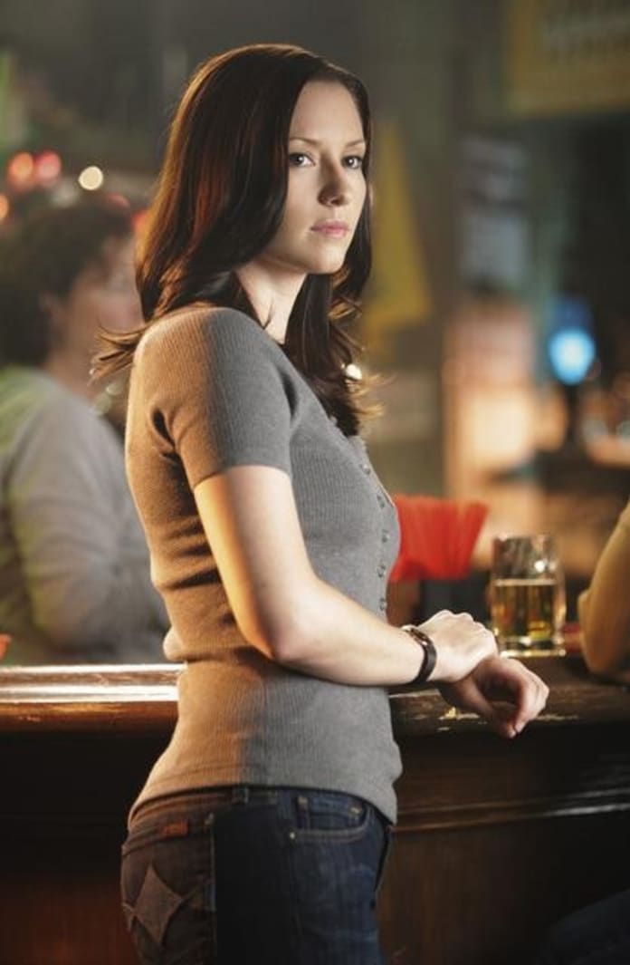 Hot chyler pics leigh Supergirl's Chyler