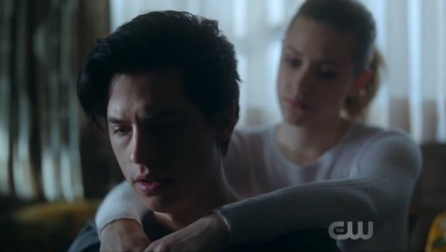 Moving in - Riverdale Season 2 Episode 16