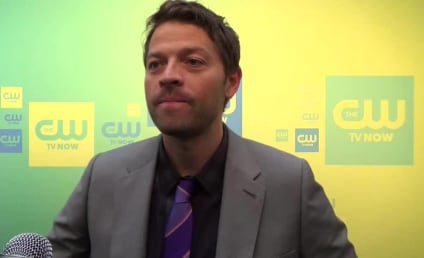 Misha Collins Teases "Chilling" Supernatural Cliffhanger, Yearns to Sing