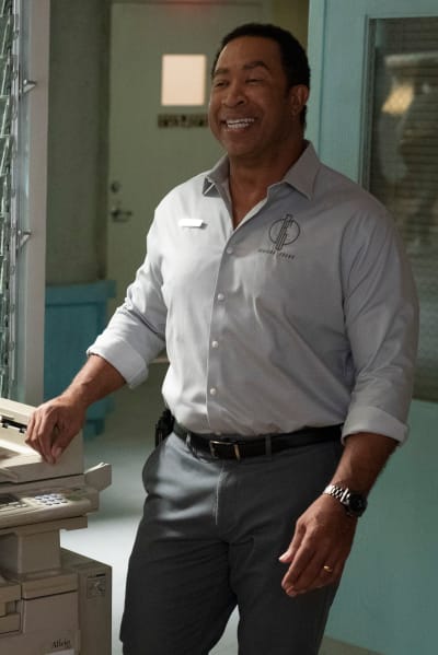 Brand New Man - Grand Hotel Season 1 Episode 8