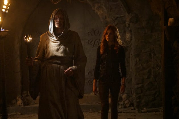Shadowhunters Season 2 Episode 4 Review Day Of Wrath Tv Fanatic