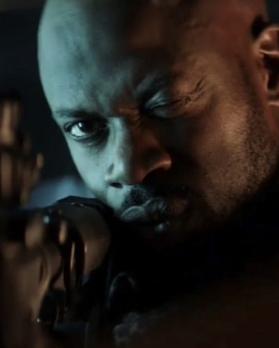 The Rifle - Batwoman Season 1 Episode 7