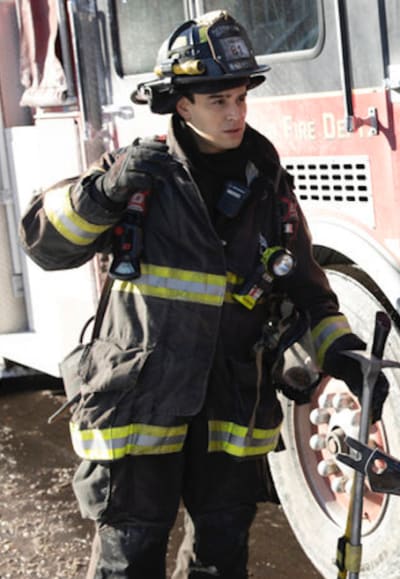 Gallo stars - Chicago Fire Season 9 Episode 8