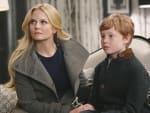 Inviting Emma - Once Upon a Time Season 4 Episode 14