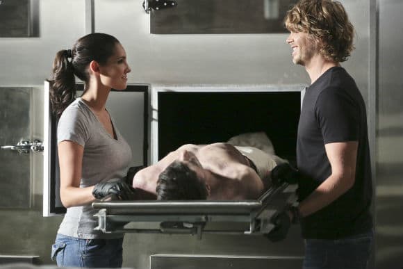 Kensi and Deeks Have A Moment - NCIS: Los Angeles