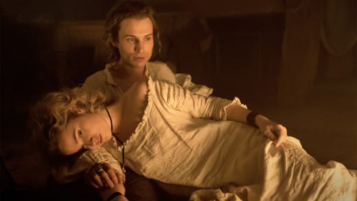 Pascal & Camille - Dangerous Liaisons Season 1 Episode 1