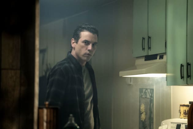 Is FP Jones Turning Over A New Leaf? - Riverdale Season 1 Episode 11