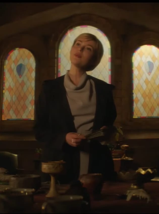 Temperance Returns - Nancy Drew Season 3 Episode 1