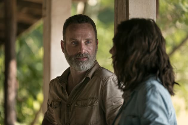 Heart To Heart - The Walking Dead Season 9 Episode 3