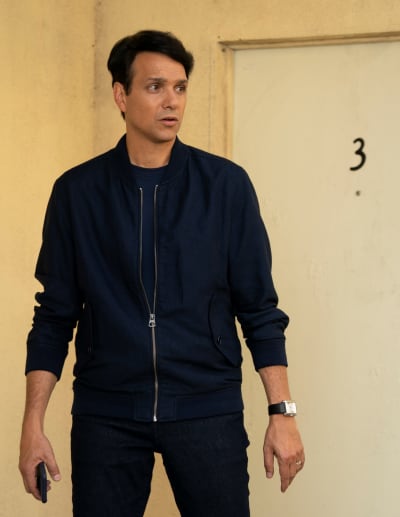 Cobra kai season 3 best sale episode 1 watch online