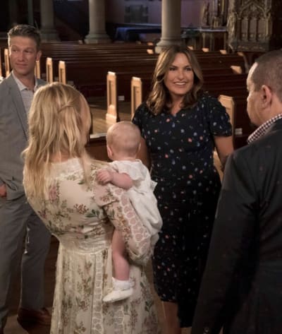 Celebrating a Special Event - Law & Order: SVU
