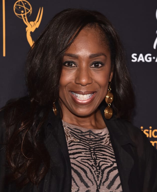 Dawnn Lewis Attends Event - TV Fanatic
