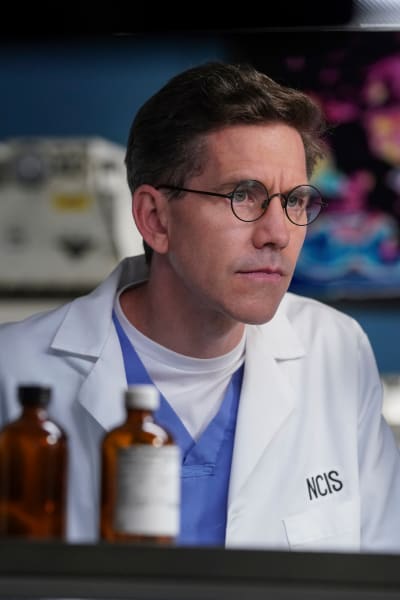 Hard at Work - NCIS Season 17 Episode 1
