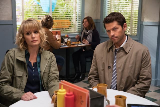 What’s for lunch? - Supernatural Season 12 Episode 12