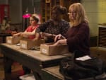 Ladies At Work - Good Girls Season 3 Episode 4
