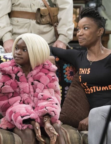 Geena And Mary - The Conners Season 1 Episode 3