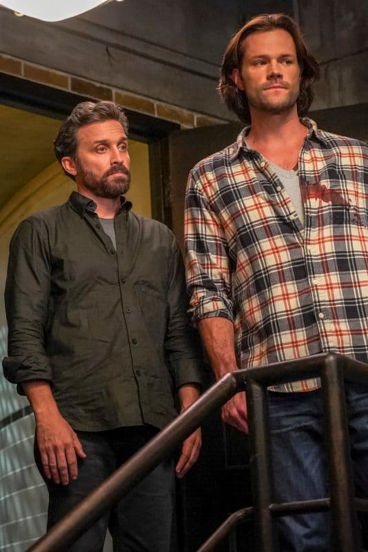 Ghosts of Christmas Past - Supernatural Season 15 Episode 9