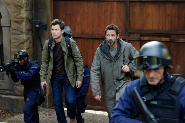 Alan and Kyle Rescued - Helix Season 2 Episode 8