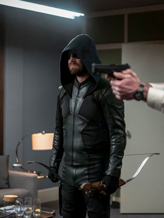 The arrow season 6 clearance episode 8 full episode