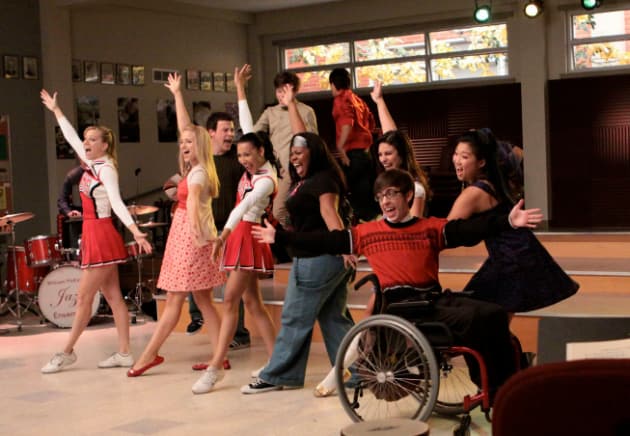 Glee: season one, episode nine, Television & radio