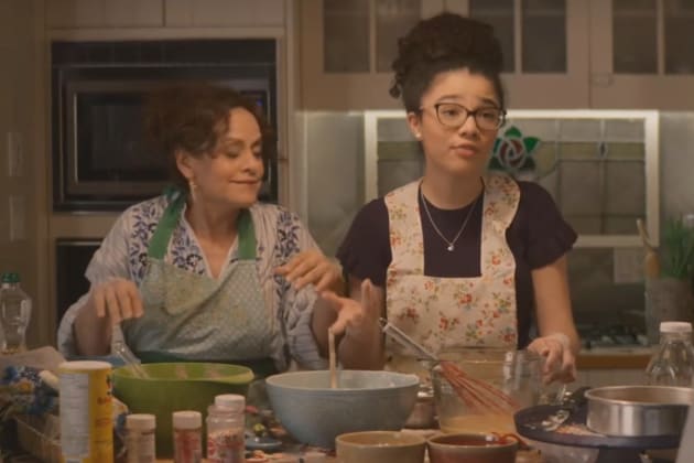 Baking Mess - The Baby-Sitters Club Season 2 Episode 6