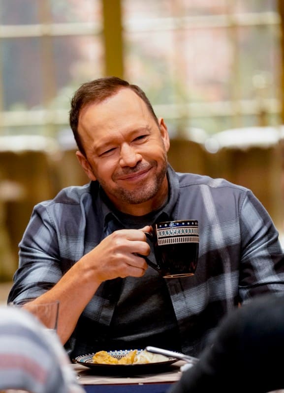 Danny at Dinner - Blue Bloods Season 9 Episode 13