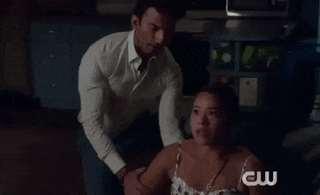 Jane The Virgin Season 5 Episode 1 When Is It On Netflix Tv Radio Showbiz Tv Express Co Uk