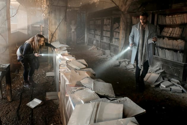 Searching for Answers - The Magicians Season 2 Episode 12