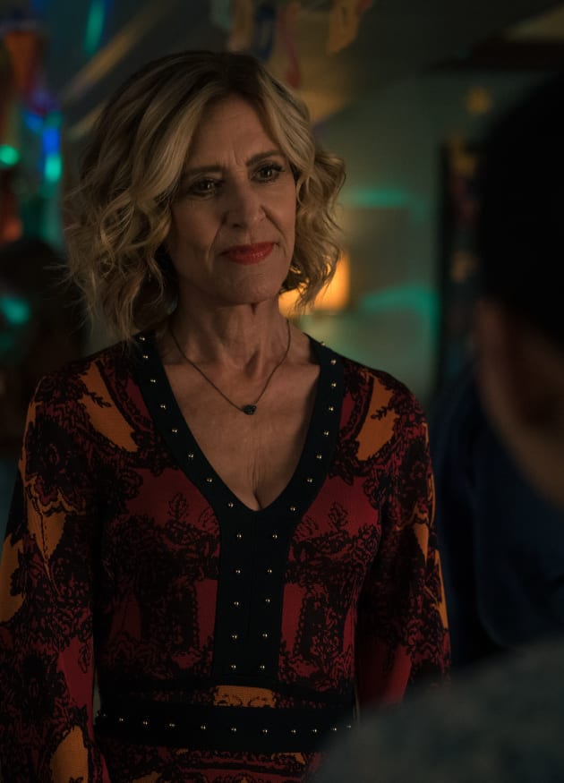 Sheryl Chats with Grace - Evil Season 3 Episode 9