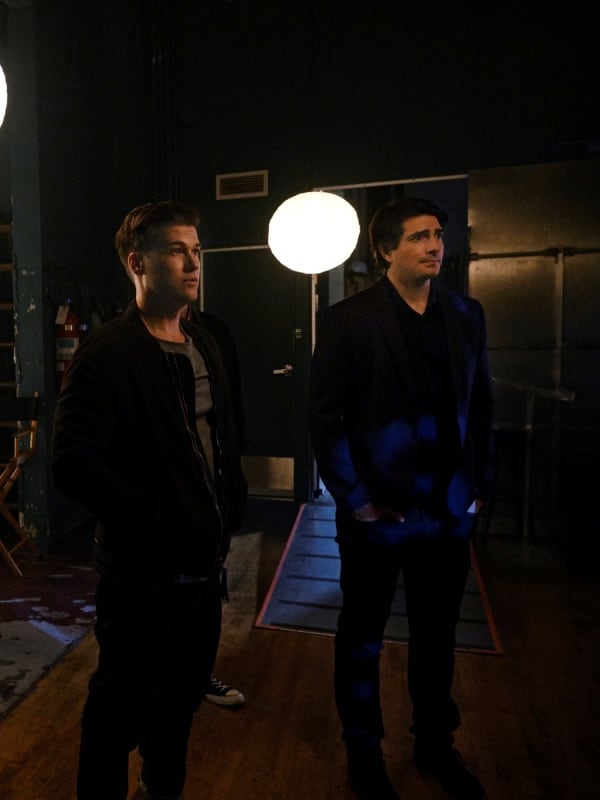 Nate and Ray - DC's Legends of Tomorrow Season 5 Episode 1