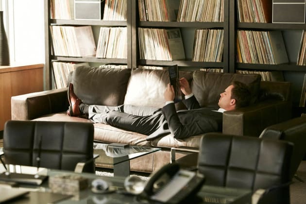 Suits s07e01 watch best sale online