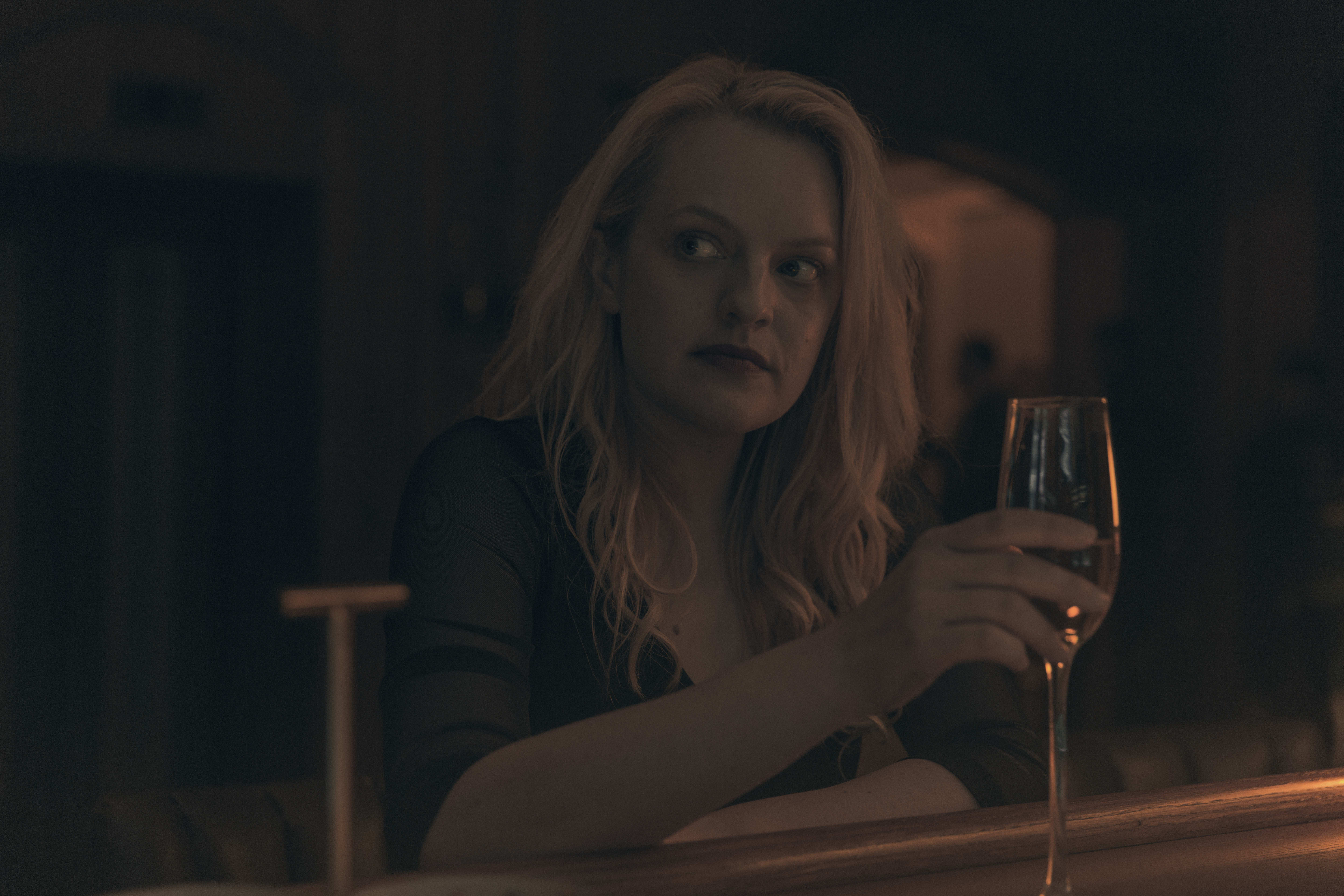 Watch the handmaid's tale season hot sale 3 episode 1 free online