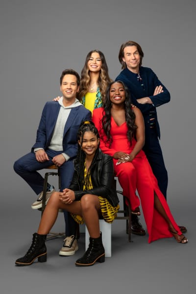 iCarly Season 2 Cast Photo