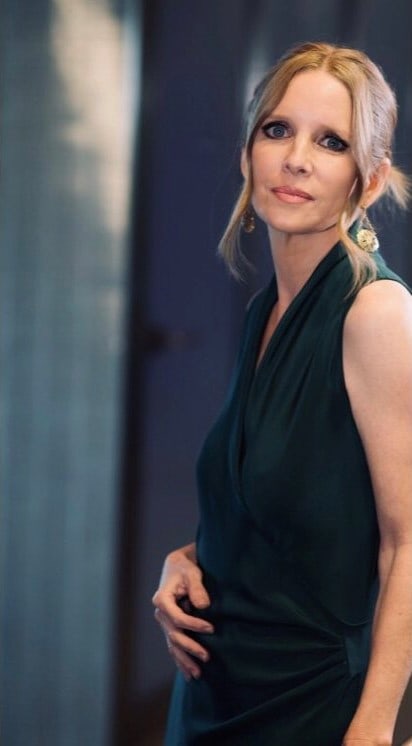 Lady in Black - The Young and the Restless
