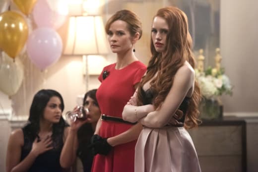 Riverdale Season 1 Episode 8 Review The Outsiders Tv Fanatic