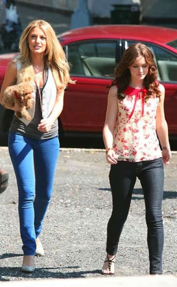 Gossip Girl Photos: Blake Lively, Leighton Meester on Set - TV Fanatic