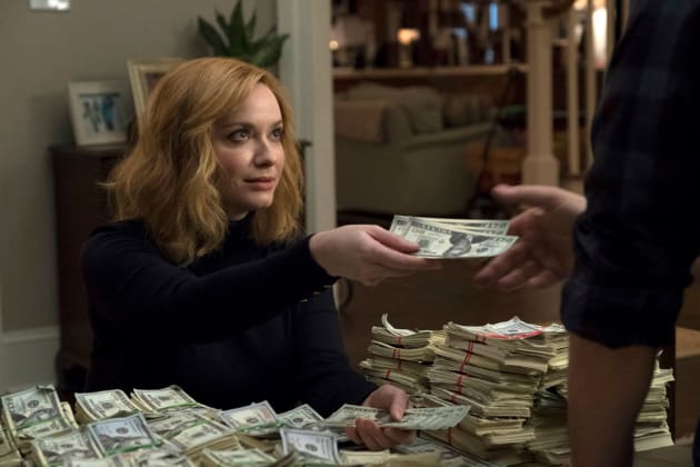 Handing Over the Cash- Good Girls Season 1 Episode 7