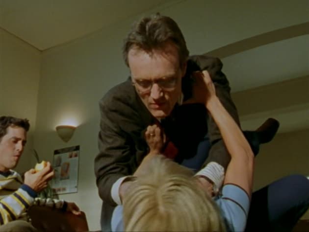 Scary Nightmares - Buffy the Vampire Slayer Season 2 Episode 1