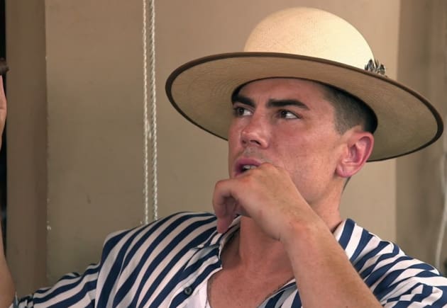 Tom Gossips - Vanderpump Rules