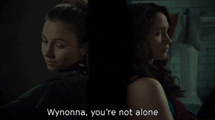 Wynonna Earp Season 2 Episode 5 Review Let S Pretend We Re Strangers Tv Fanatic