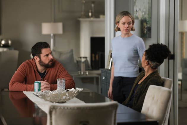 Commiserating about Sophie - A Million Little Things Season 3 Episode 10