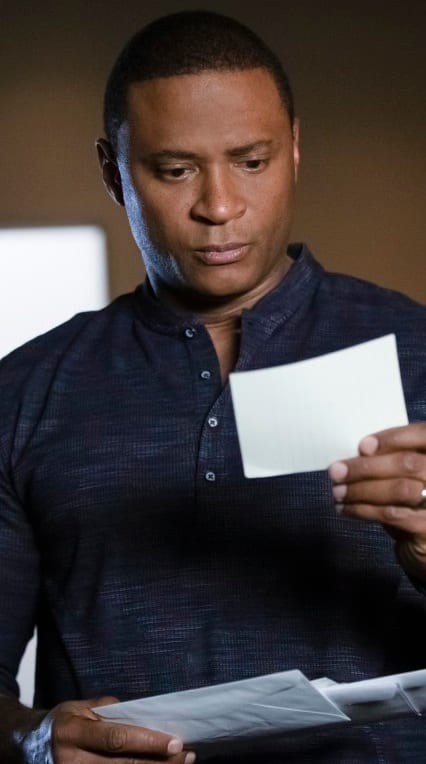 New Leader - Arrow Season 7 Episode 13