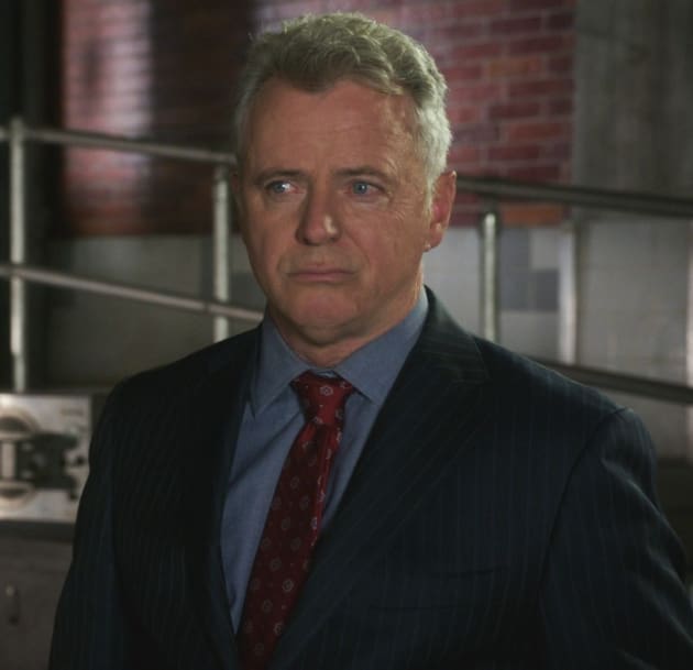 Nuclear Crisis - Elementary Season 6 Episode 2
