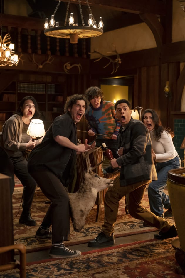 Goosebumps Justin Long is Possessed in Spooky Trailer for Disney+