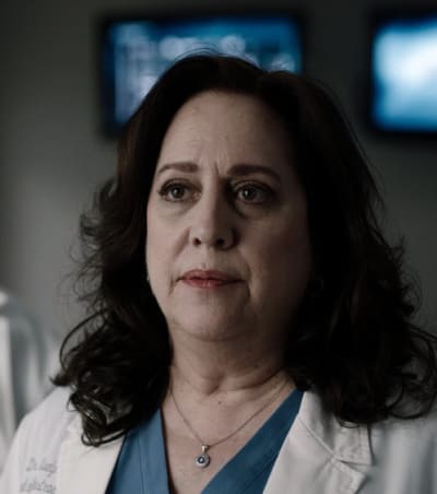 Dr. Evelyn Roche - Trasplante Temporada 2 Episodio 7