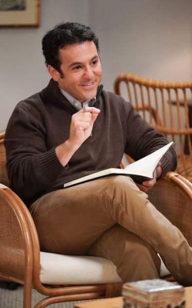 Fred Savage Guest Stars - The Conners Season 3 Episode 11