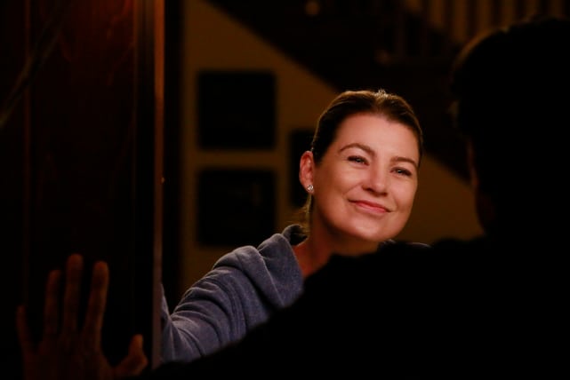 Knock Knock - Grey's Anatomy Season 13 Episode 1